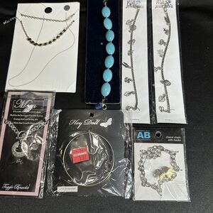 J447 Bulk Bundle of 8 NWT Chain Bracelets